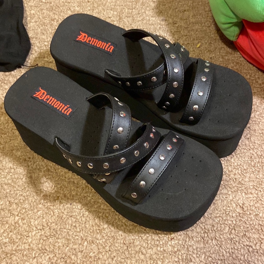 demonia platform sandals funn 19